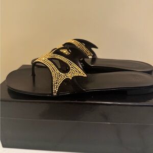 Elegant Black and Gold Women's Sandals
